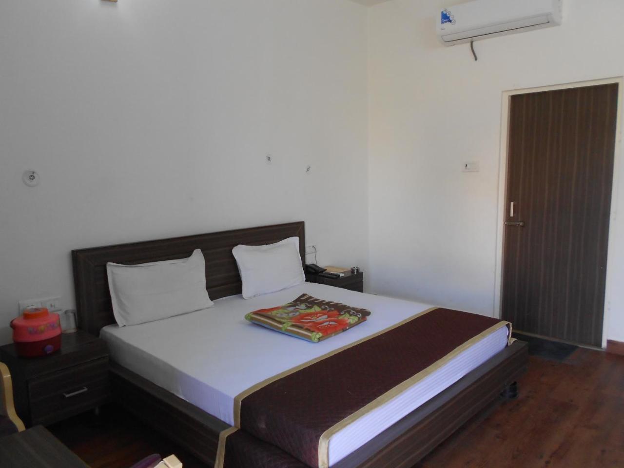 Rajshree Resorts Джапур Экстерьер фото